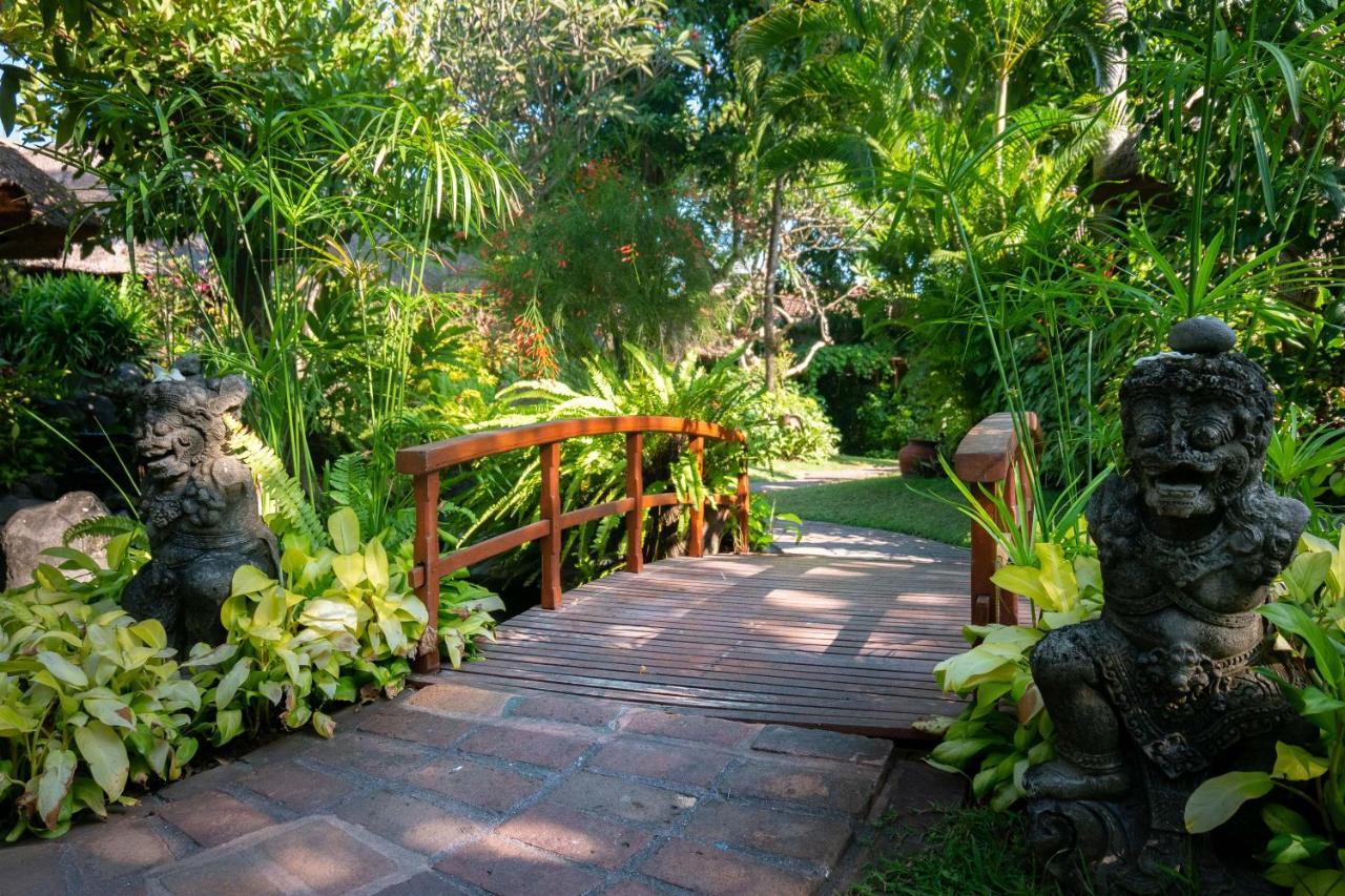 Hotel Poppies Bali
